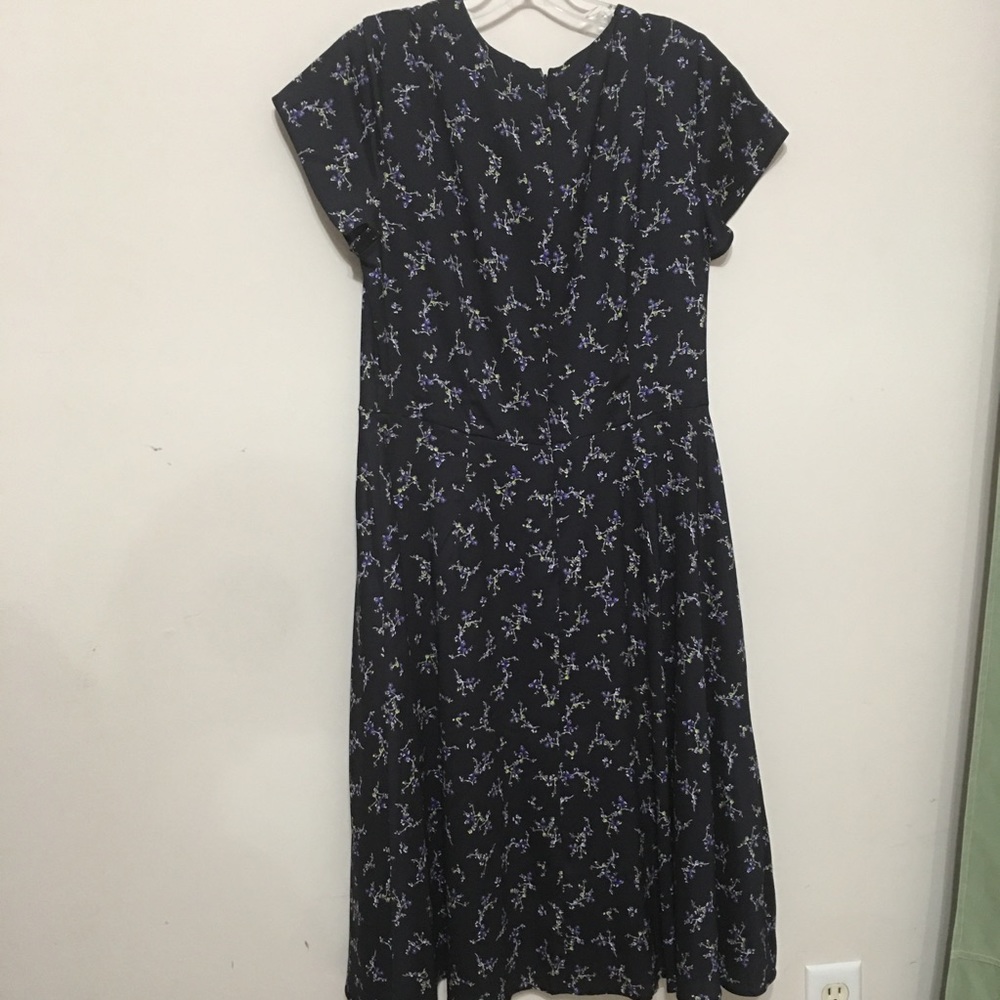 Ann Taylor size 8 dress NWT